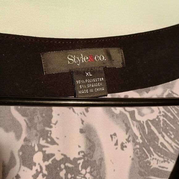 Women's Black and White Abstract Print Tunic Top – Style & Co - Picture 3 of 4